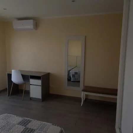 Rocha Apartment *
